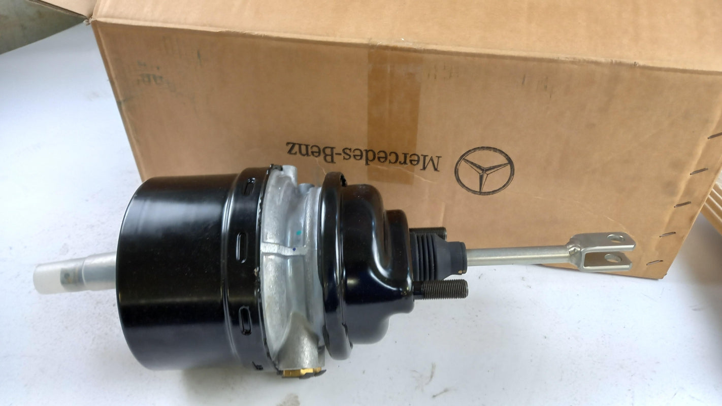 Original MERCEDES-BENZ Actros Atego Federspeicherzylinder links A0194207418