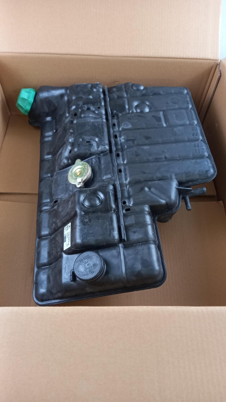 Original OE MERCEDES-BENZ Kühlmittelbehälter A0005002249