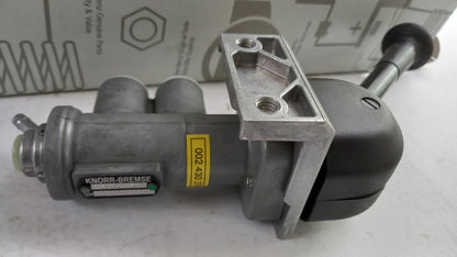 Original MERCEDES-BENZ Vario Ventil A0024303781