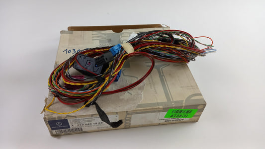 Original OE MERCEDES-BENZ Kabelbaum A2535401908