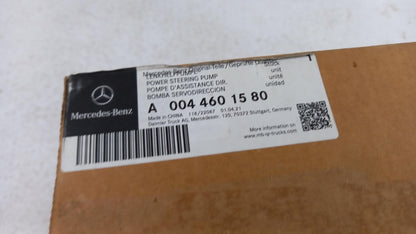 Original MERCEDES-BENZ Econic (2013-) Servopumpe Pumpe A0044601580