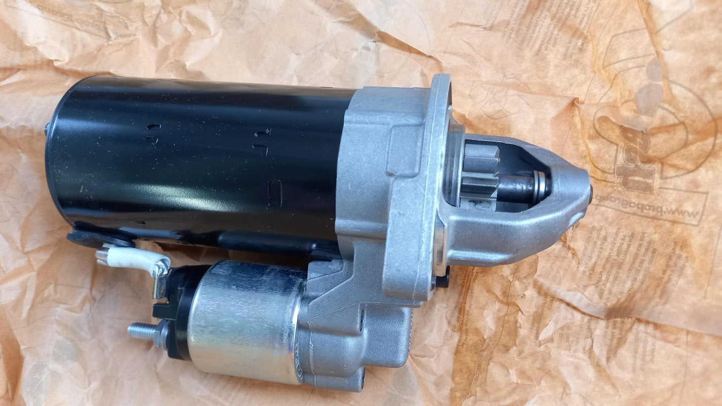 Original OE Peugeot Anlasser 1611206880