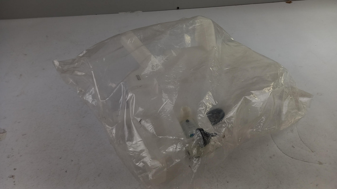 Original OE NISSAN Waschwasserbehälter 289101CA0A