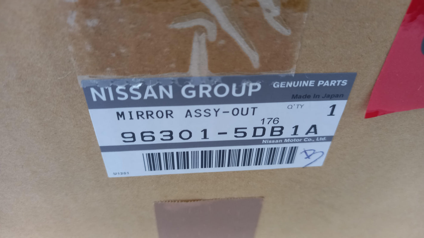 Original NISSAN Q30 QX30 H15E Außenspiegel Rechts 963015DB1A