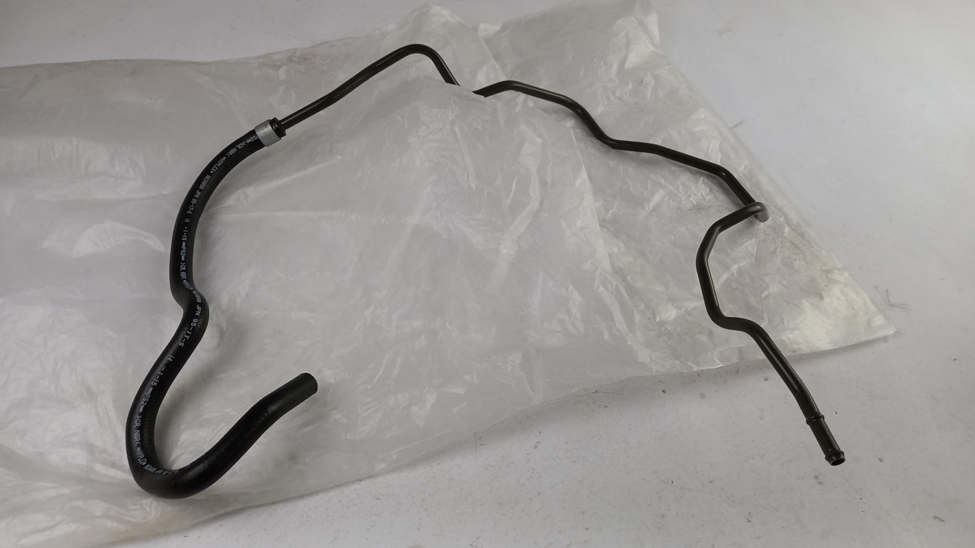 Original OE NISSAN Lenkung Hydraulikschlauch 497211DR0B