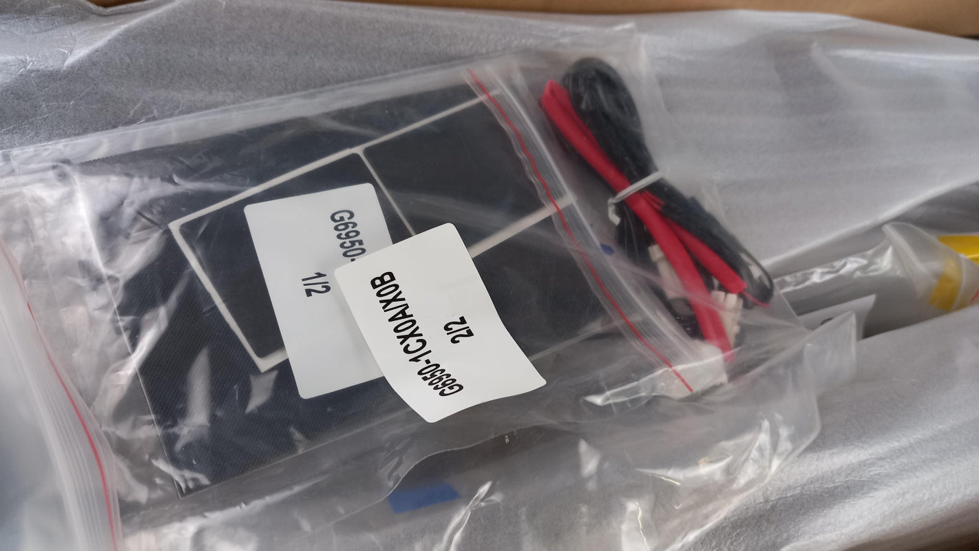 Original NISSAN INFINITI QX70 2013-2017 beleuchtete Einstiegsleisten G69501CX1B