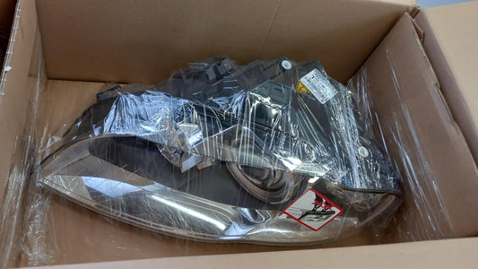 Original AUDI A4 2005-2009 Frontscheinwerfer Scheinwerfer RHD Links 8E0941029BQ