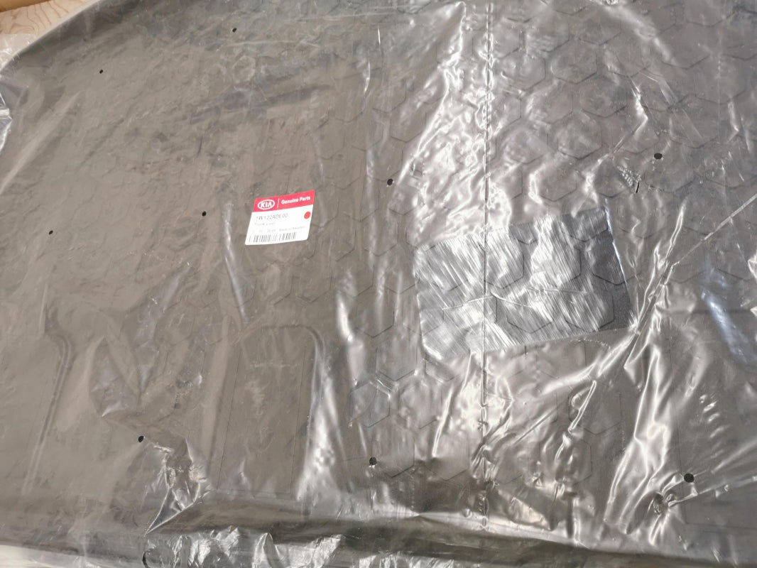 Original OE HYUNDAI/KIA Gepäckraumwanne 1W122ADE00