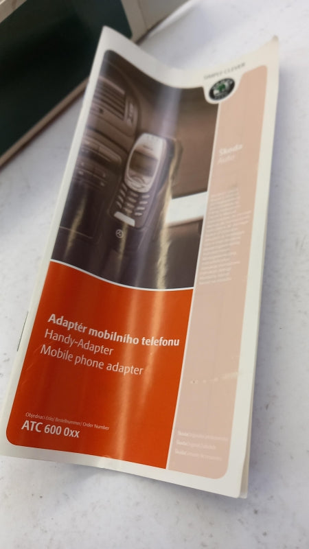 Original SKODA Octavia II Handyadapter Bluetooth für Nokia 6300/6300i ATC600033