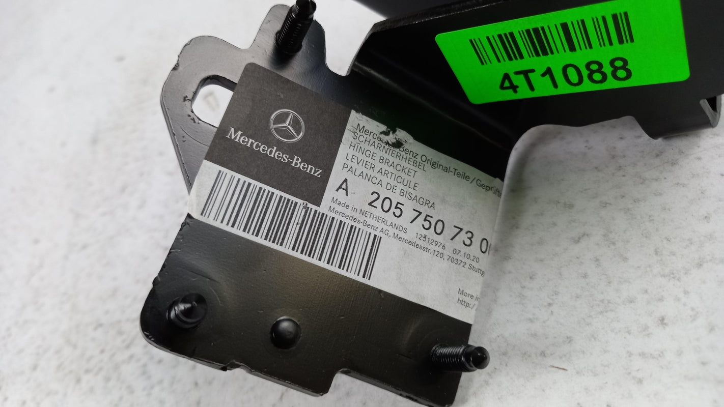 Original OE MERCEDES-BENZ Kofferraum Scharnier A2057507300