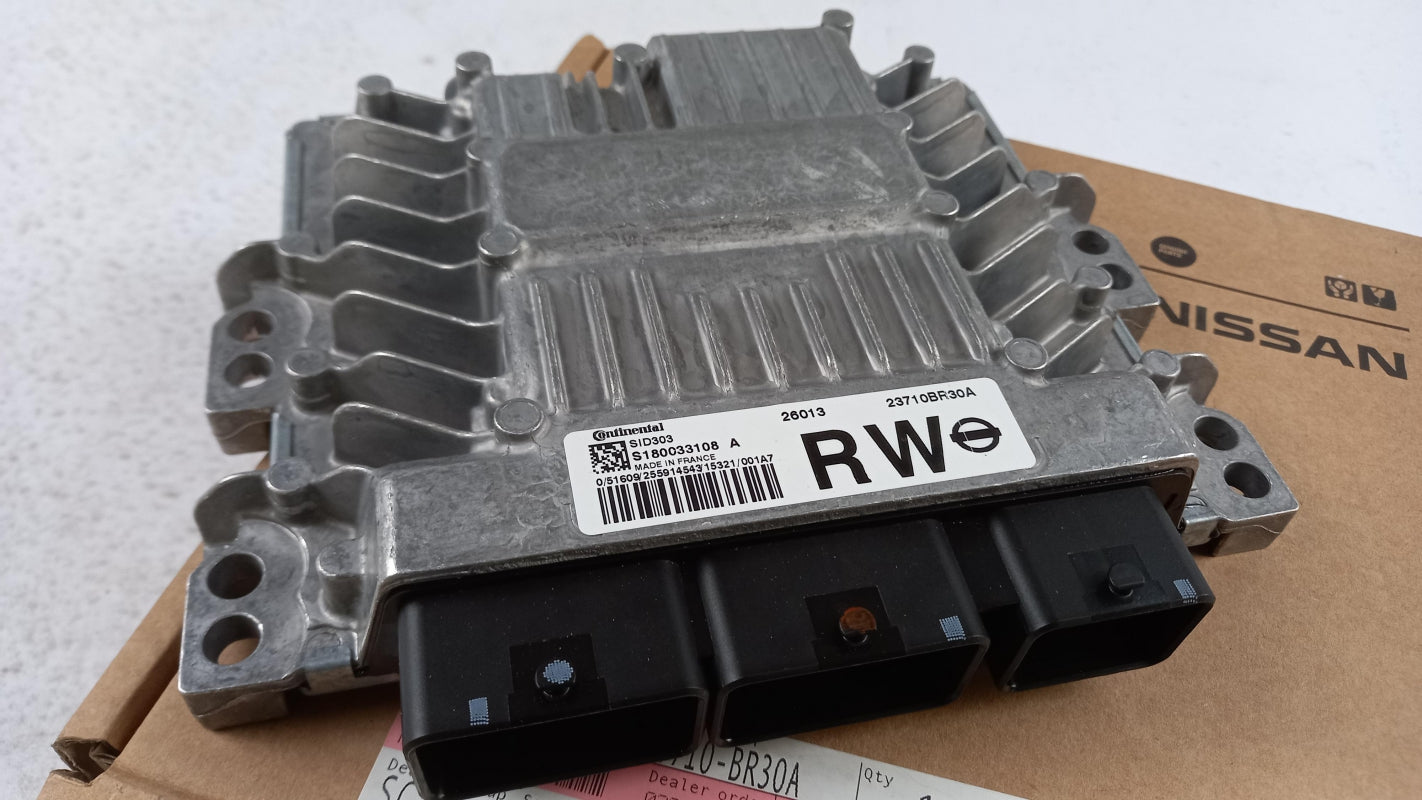 Original NISSAN Qashqai 2010-2013 ECU Motorsteuergerät 1.5 dCi 23710BR30A
