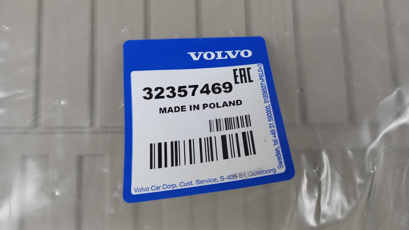 Original OE VOLVO Fußmattensatz 32357469