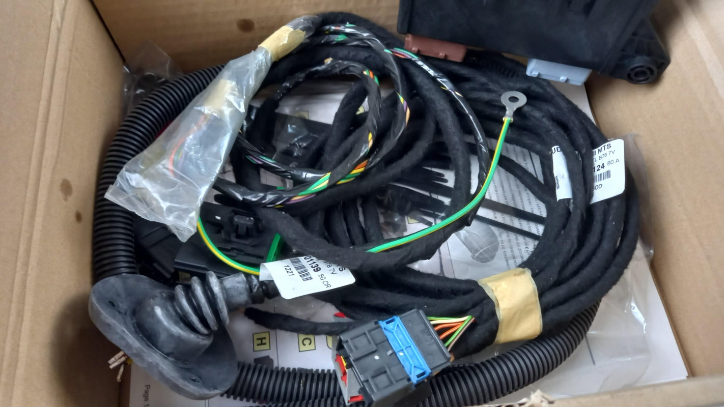 Original CITROEN C4 Picasso Anhängerkupplung Elektrosatz 7-polig 1609829480