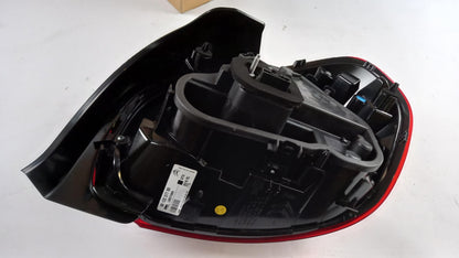 Original OE Peugeot Heckleuchte 9812257780