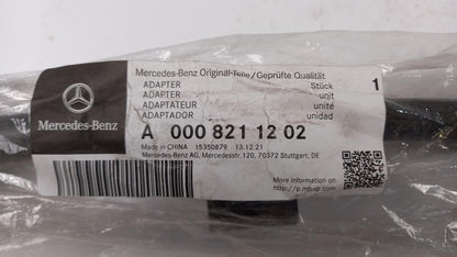 Original OE MERCEDES-BENZ Batterieladegerät A0008211202