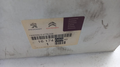 Original CITROEN C3 Anhängerkupplung Elektrosatz 13 Pin 1617408980