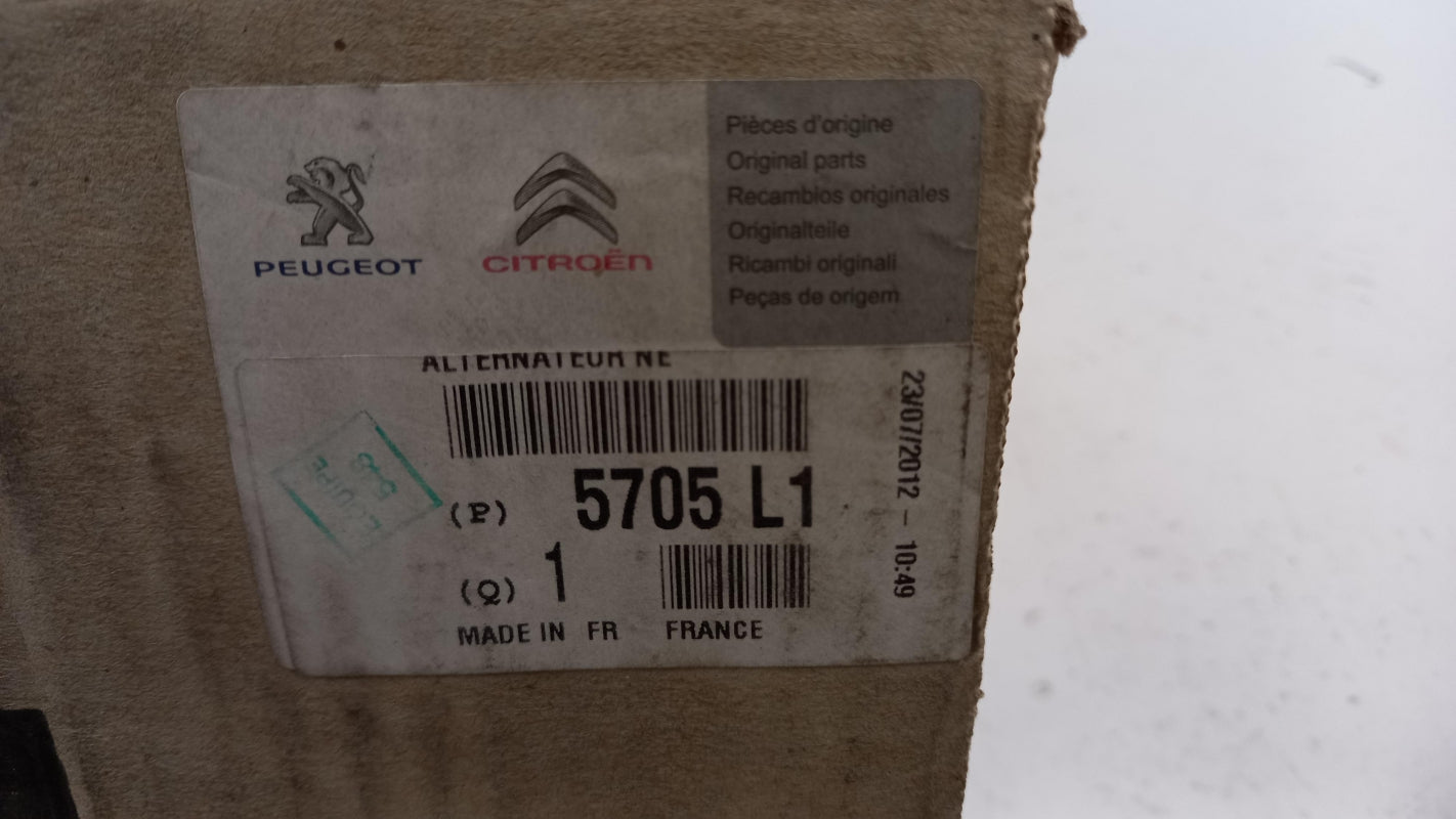 Original PEUGEOT 106 CITROEN AX Saxo Xsara ZX Lichtmaschine 5705L1