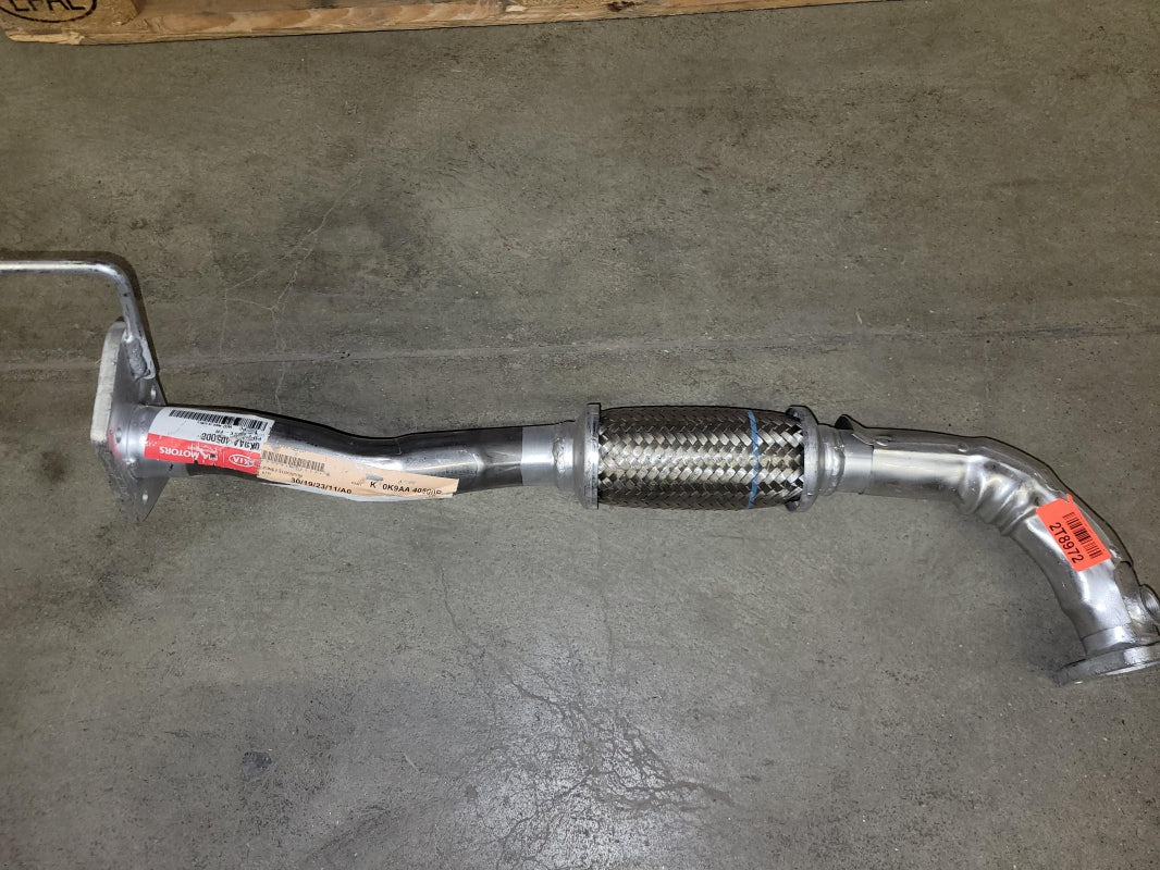 Original KIA Clarus 1.8 i 16V 2000 Auspuffrohr 0K9AA40500B