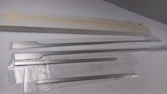 Original OE HYUNDAI/KIA Türzierleisten Satz AT271ADE00BR