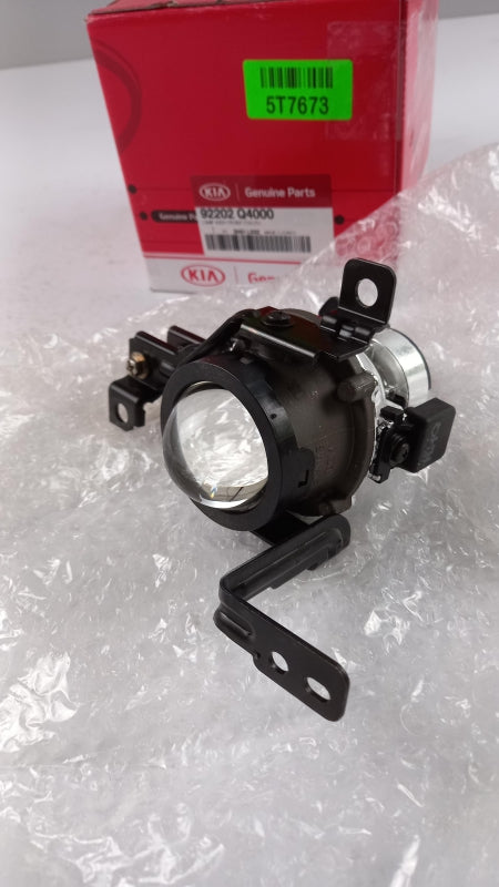 Original OE HYUNDAI/KIA Nebelscheinwerfer 92202Q4000