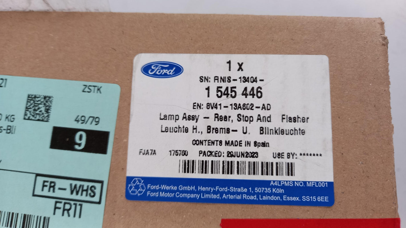 Original OE FORD Heckleuchte 1545446