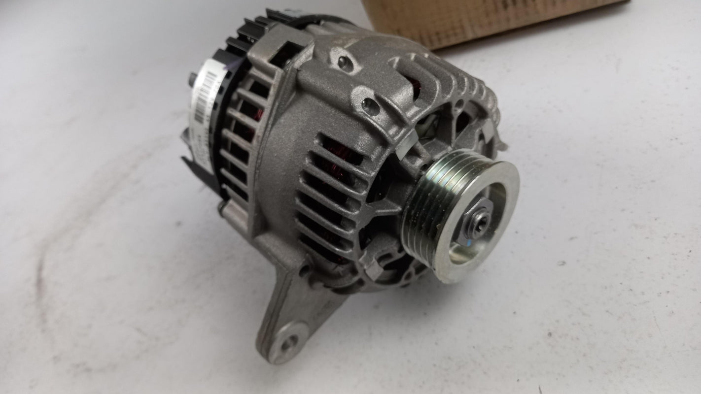 Original PEUGEOT 106 CITROEN AX Saxo Xsara ZX Lichtmaschine 5705L1