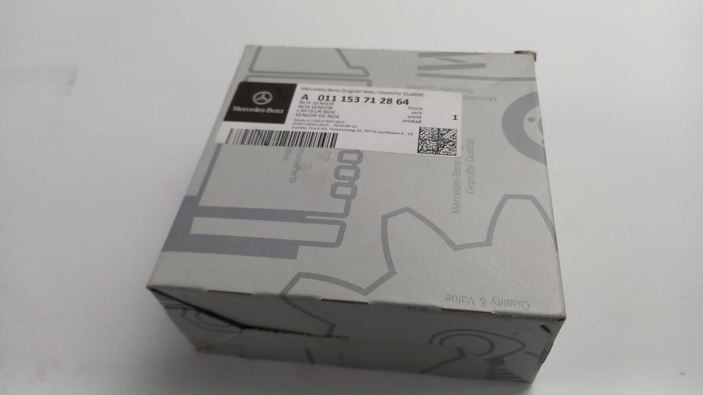 Original OE MERCEDES-BENZ Lambdasonde A011153712864
