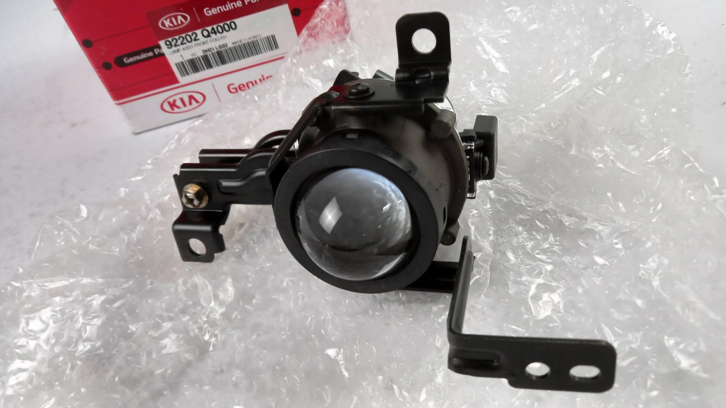 Original OE HYUNDAI/KIA Nebelscheinwerfer 92202Q4000