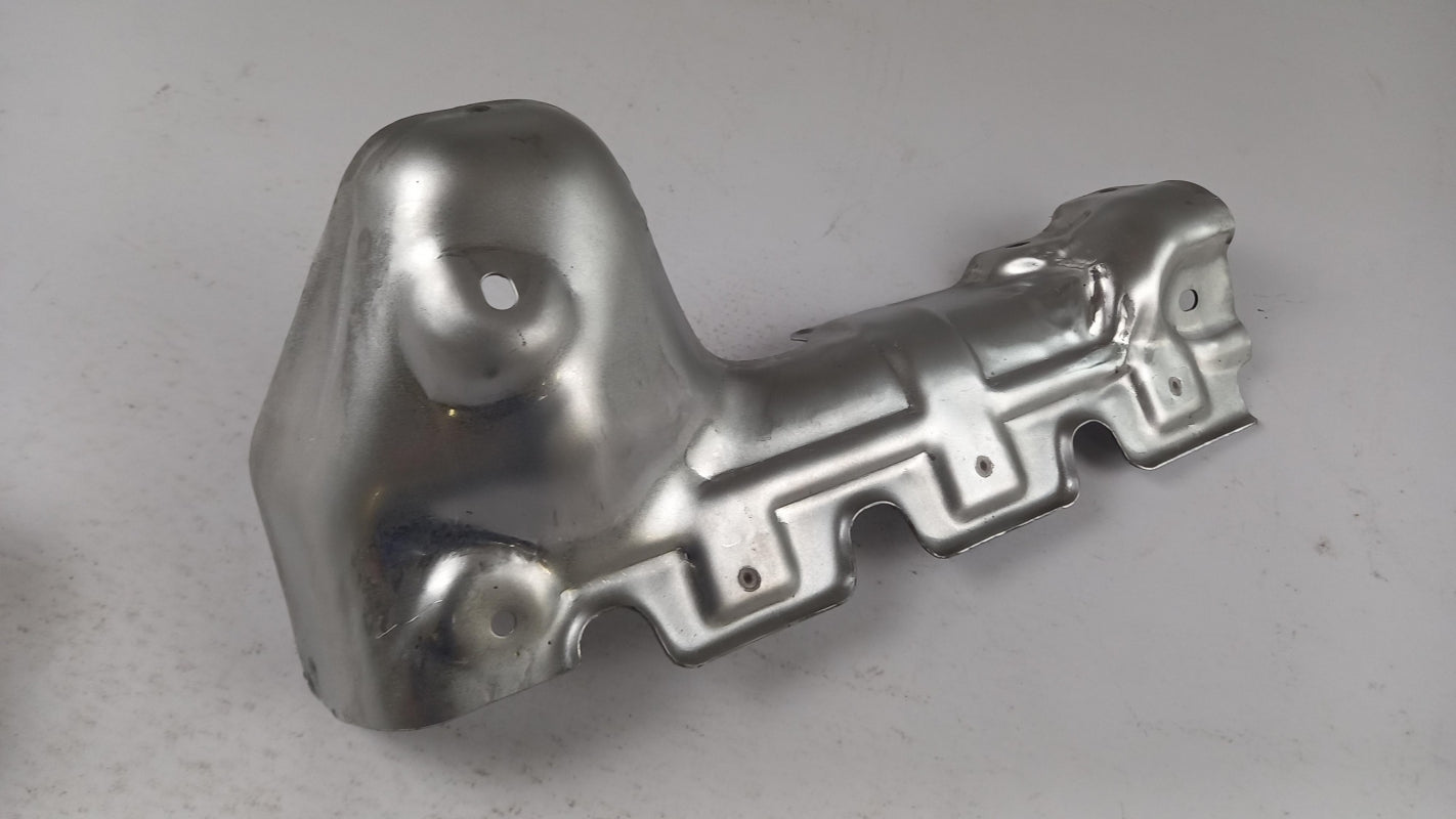 Original OE NISSAN heat shield 16590VK500