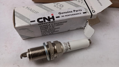 Original IVECO Stralis Zündkerze 5802231815