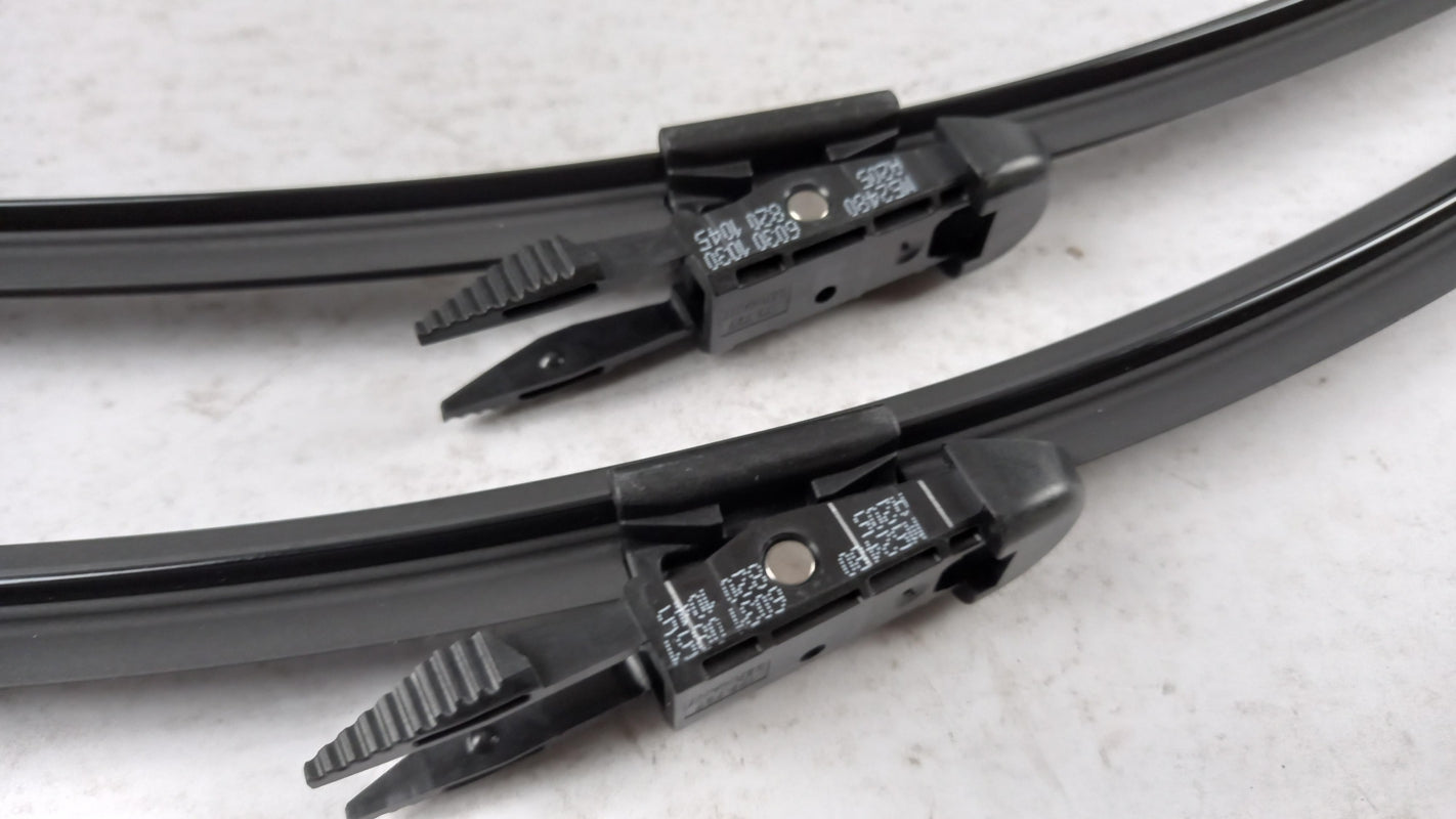 Original MERCEDES-BENZ C-klasse 2014- Wischerblättersatz (2st) A2058202400