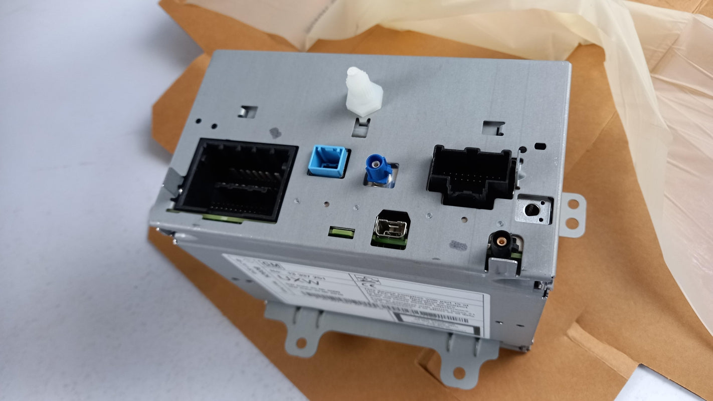 Original OPEL Insignia Astra-J Meriva-B Multimedia Haupteinheit 13337251