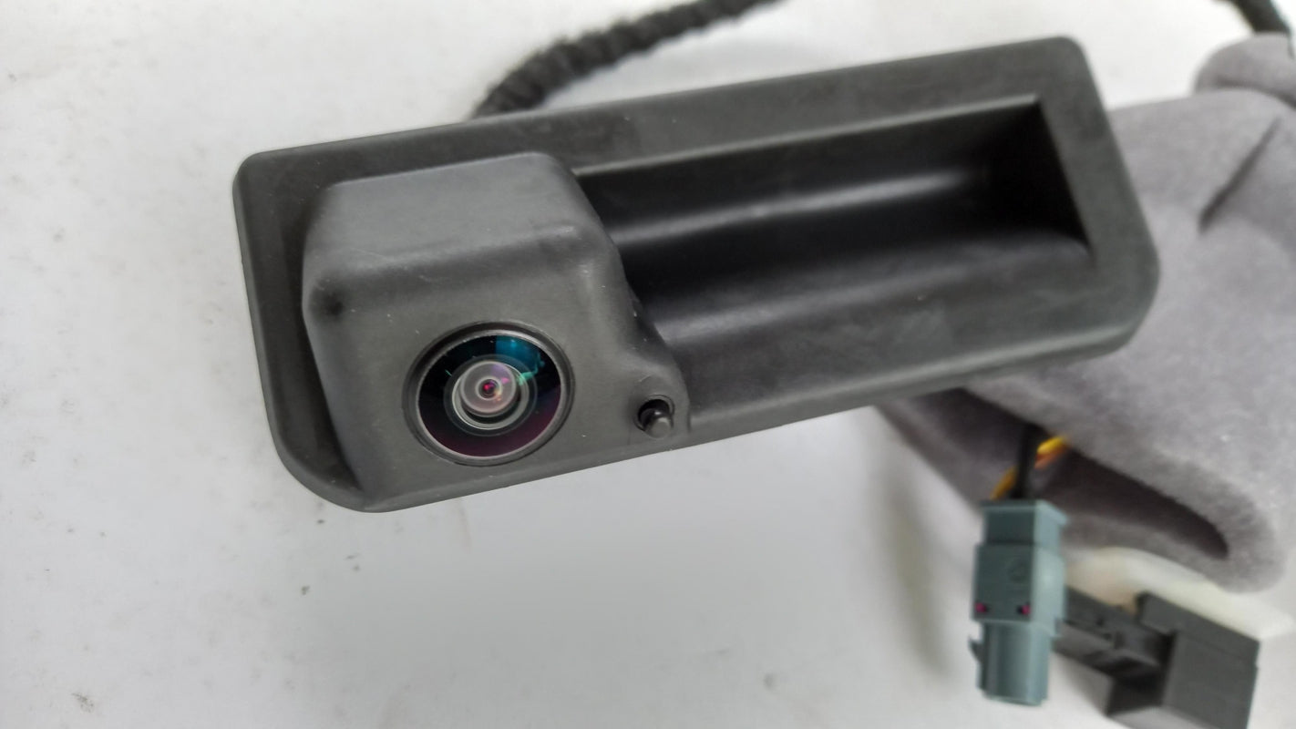 Original OE Volkswagen Rückfahrkamera 6V0827566H