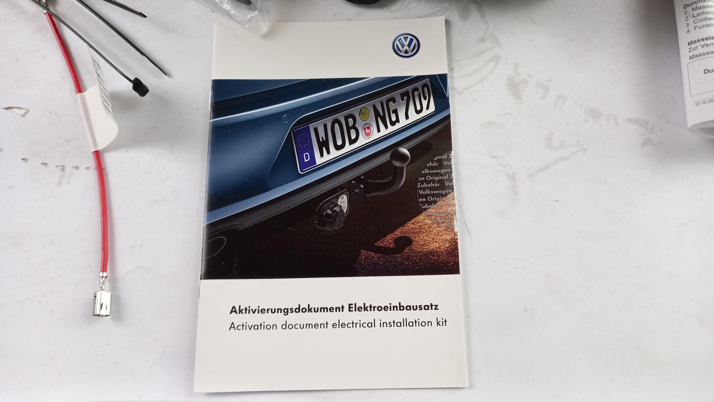 Original VW T-Roc Anhängevorrichtung mit E-Satz abnehmbar 13-polig 2GA092150