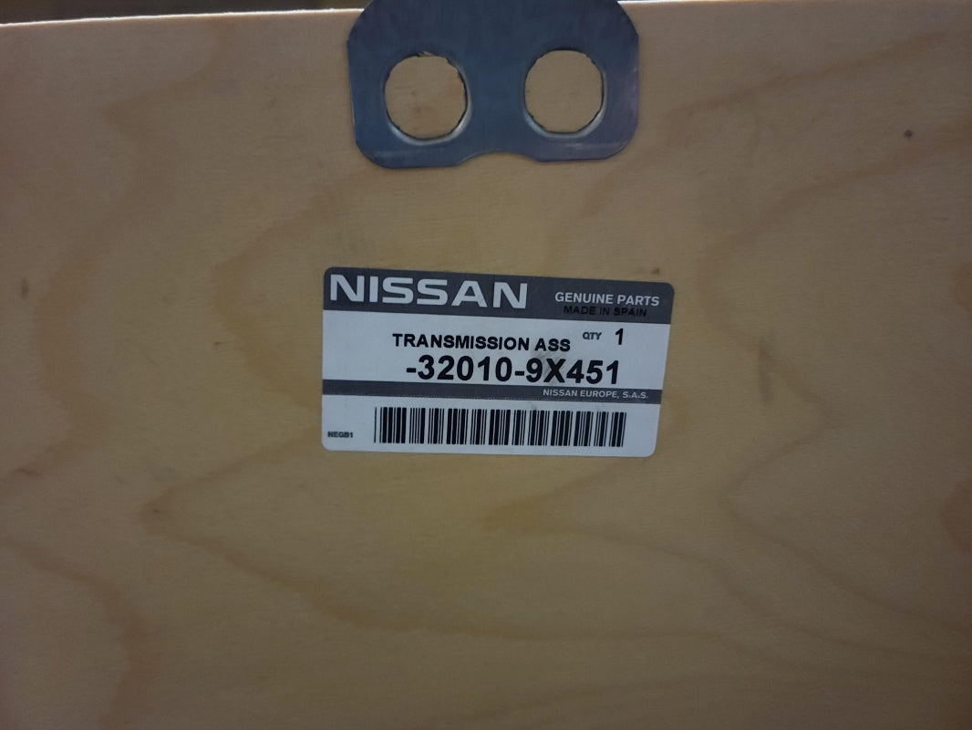 Original NISSAN Cabstar/Renault Maxity Schaltgetriebe 320109X451