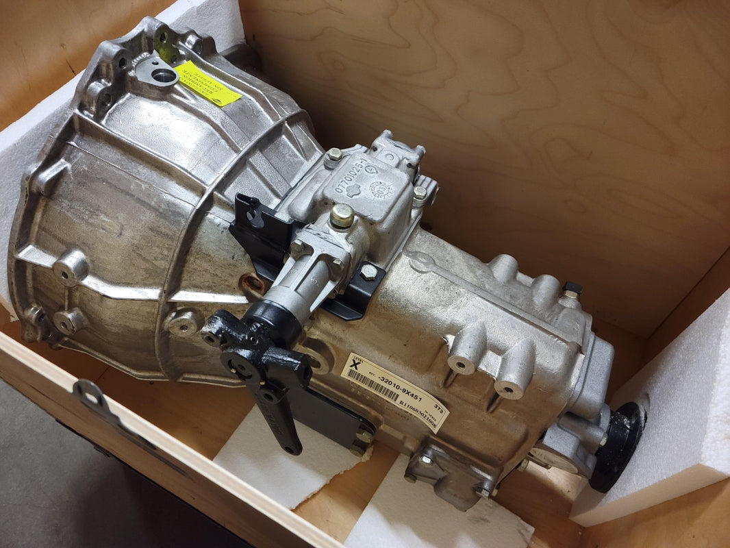 Original NISSAN Cabstar/Renault Maxity Schaltgetriebe 320109X451