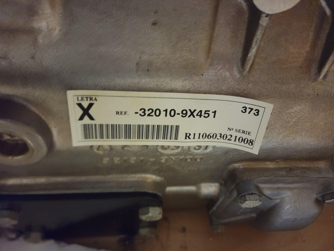 Original NISSAN Cabstar/Renault Maxity Schaltgetriebe 320109X451