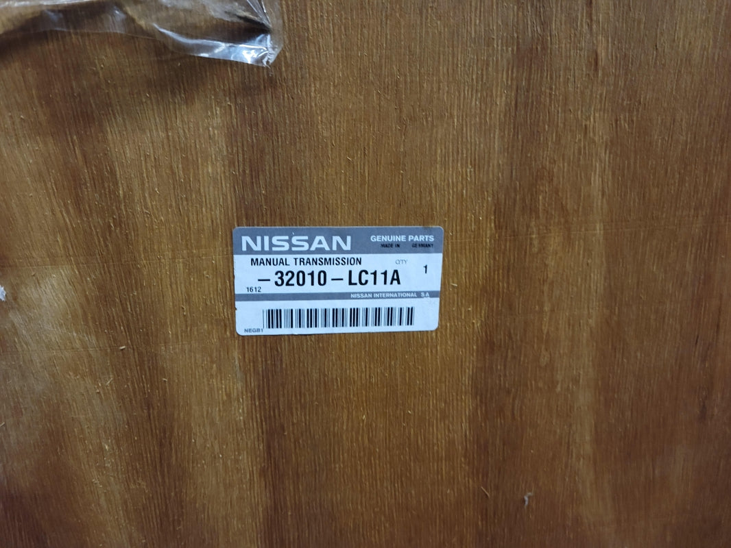 Original NISSAN Cabstar/Renault Maxity Schaltgetriebe 32010LC11A