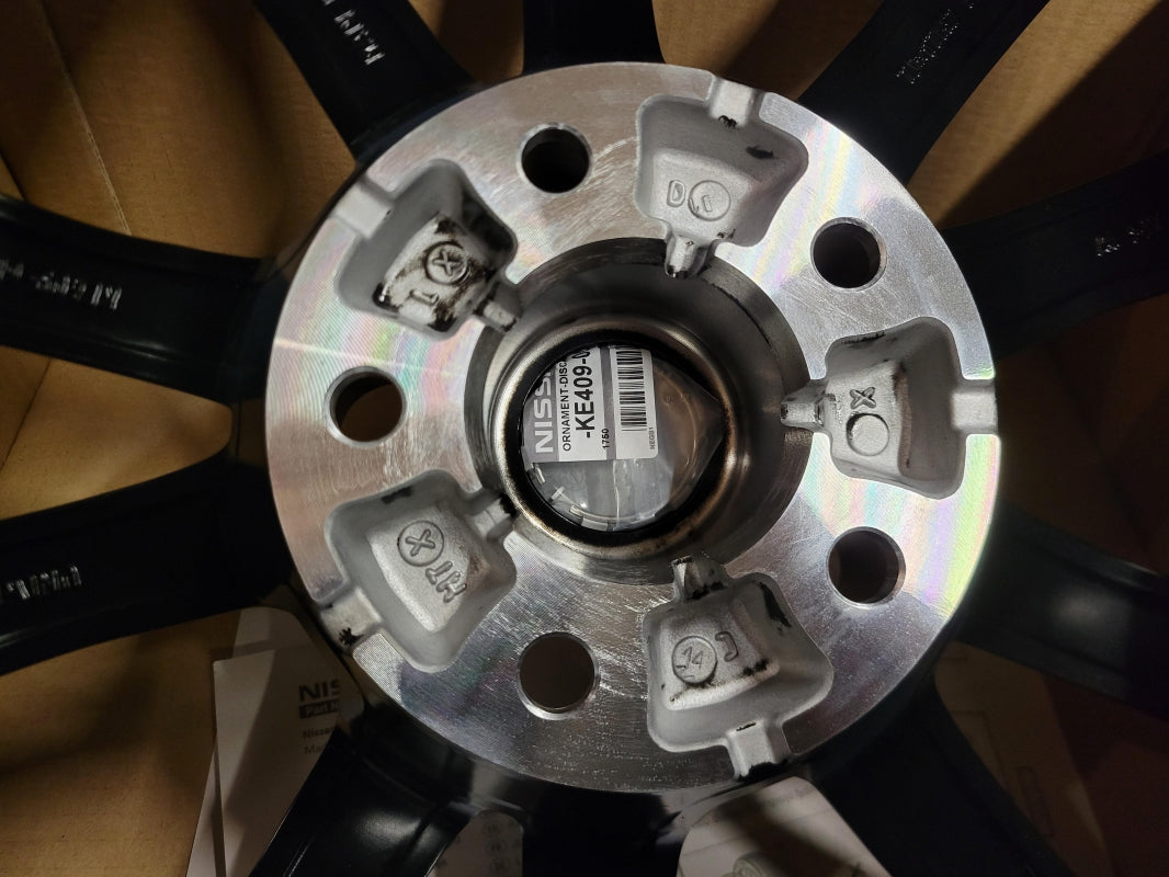 Original NISSAN X-Trail III 17" Felge KE4096F200BZ