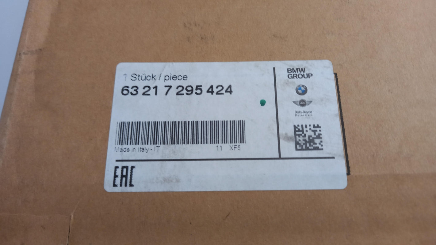 Original OE BMW Heckleuchte 63217295424