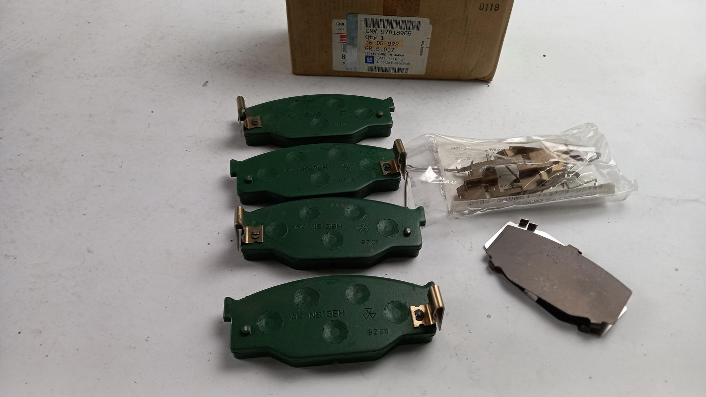 Original OPEL Frontera 2.5 2.5TD 2.8TD 1992-1998 Bremsbeläge vorne 97018965