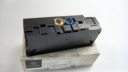 Original OE MERCEDES-BENZ Multimedia Haupteinheit A2138200400