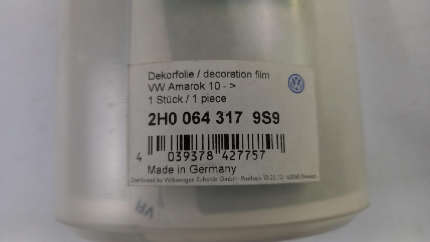 Original VW Amarok 2H Dekorfolie mit AMAROK-Schriftzug silber 2H00643179S9