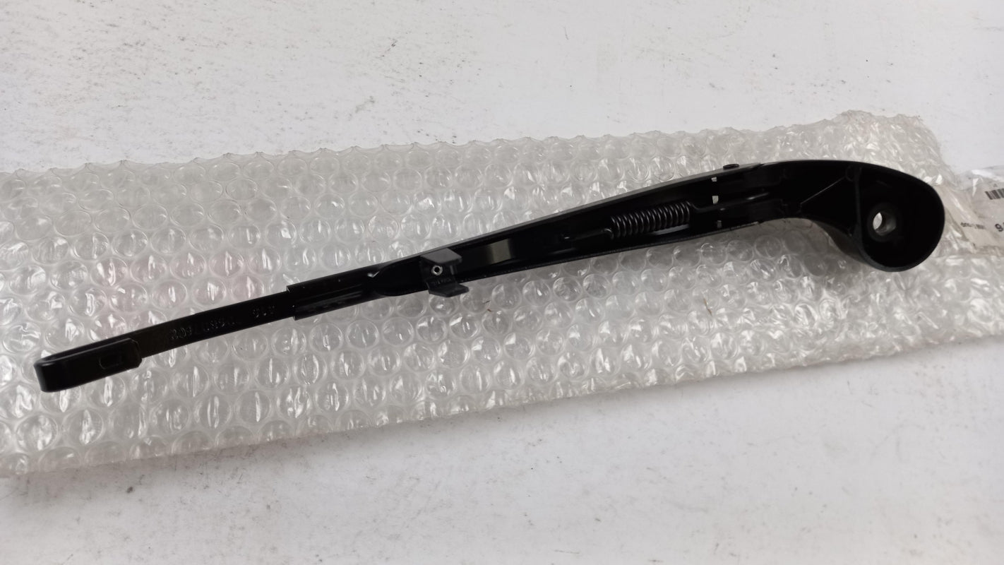 Original OE BMW Wischerarm 61627068076