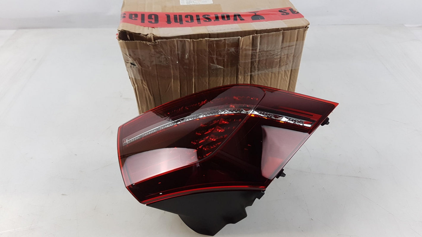 Original VOLKSWAGEN Golf VII (5G) Heckleuchte Getönte Links 5G0945207C