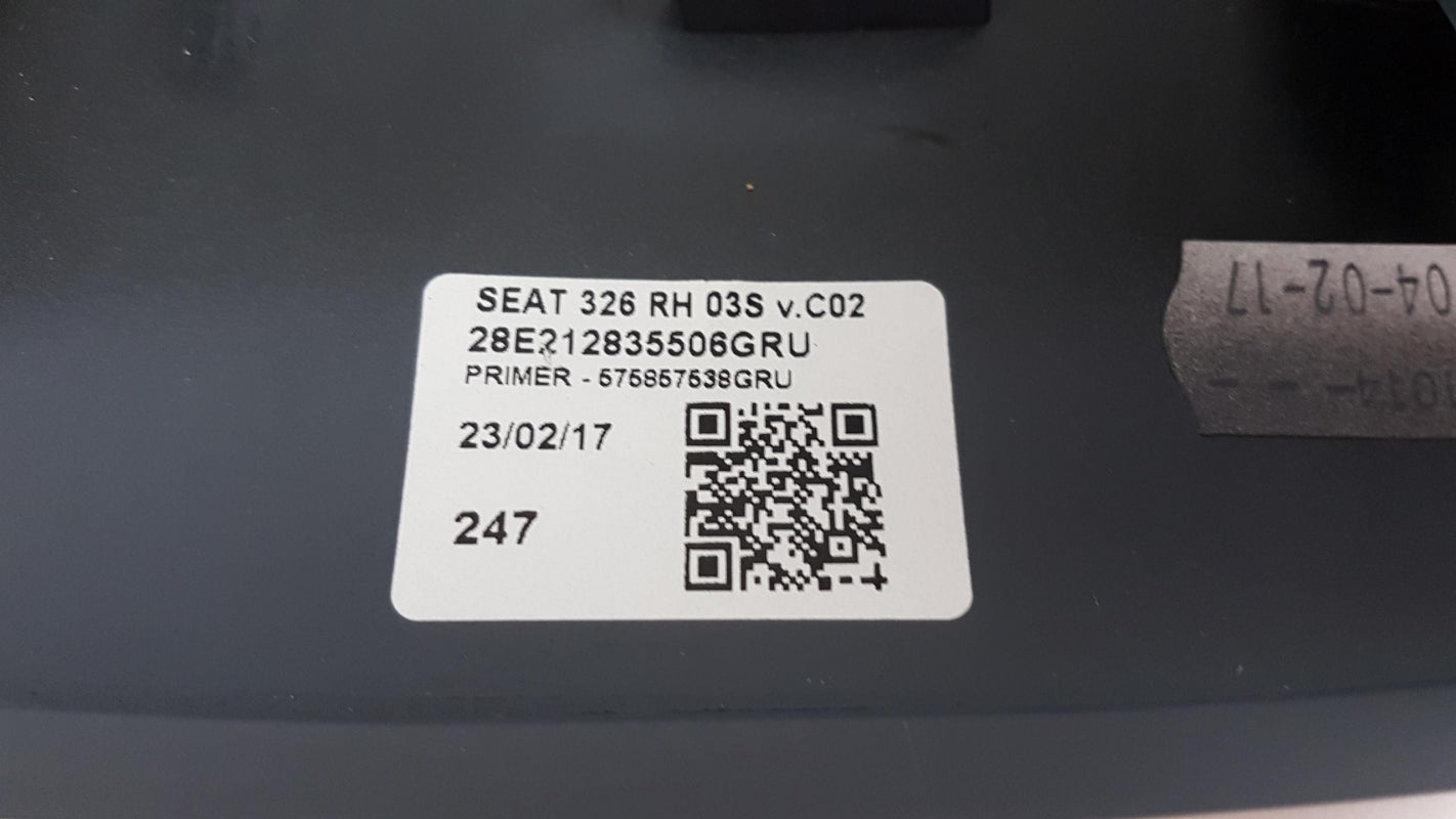 Original SEAT Ateca Tarraco Außenspiegelkappe grund rechts 575857538DGRU