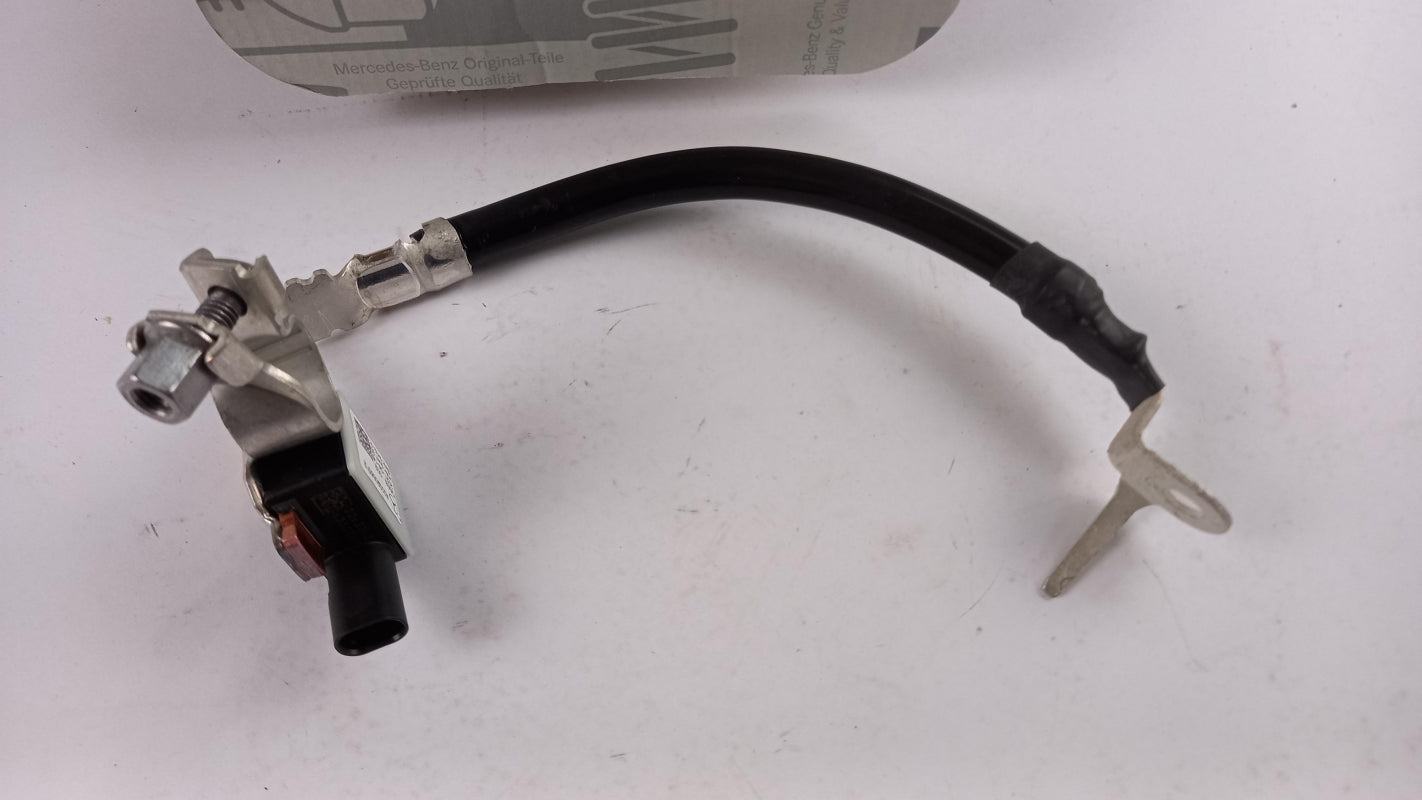 Original OE MERCEDES-BENZ Erdleitung A0009058012