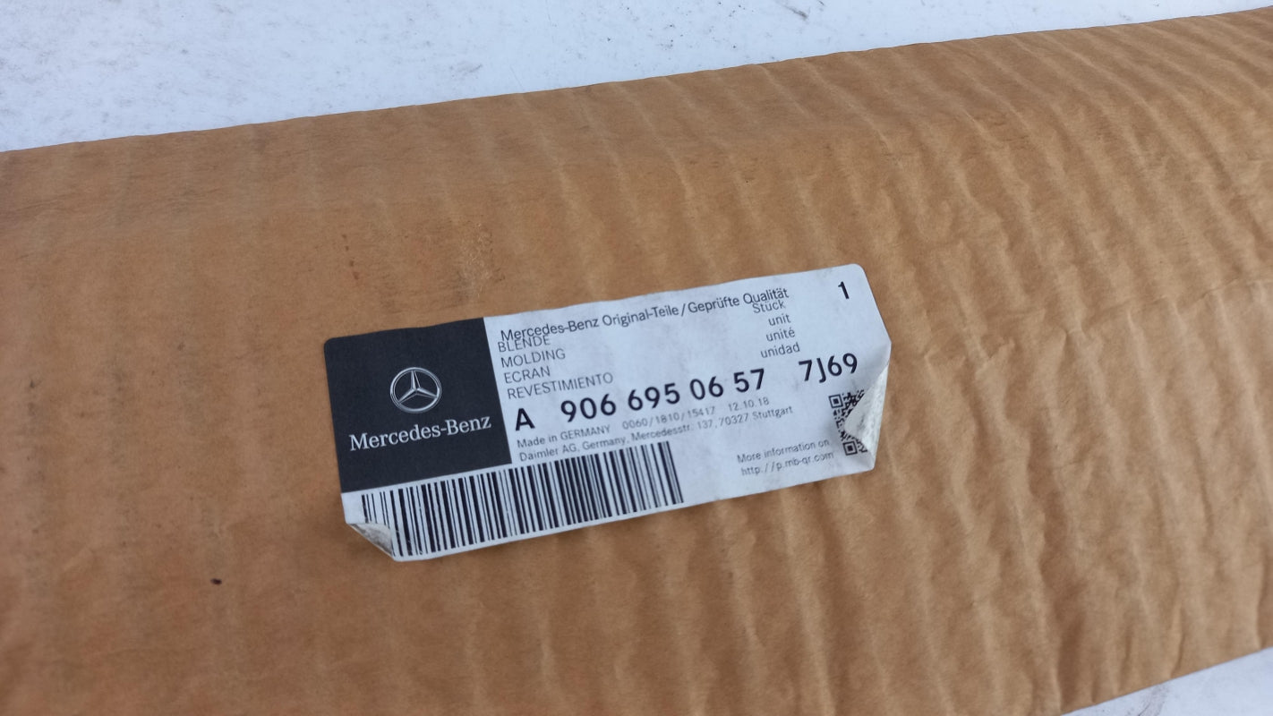 Original OE MERCEDES-BENZ Abdeckung A90669506577J69