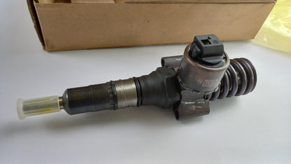 Original OE MITSUBISHI Injektor Düse MN980235