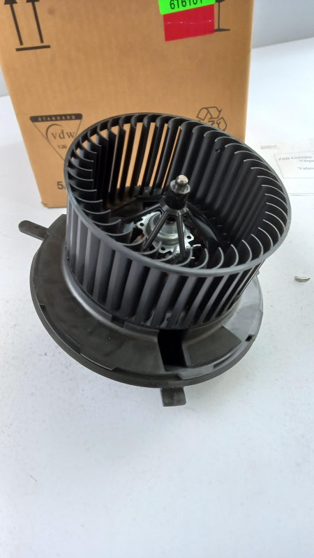 Original OE Volkswagen Innenraumgebläse 1K1819015